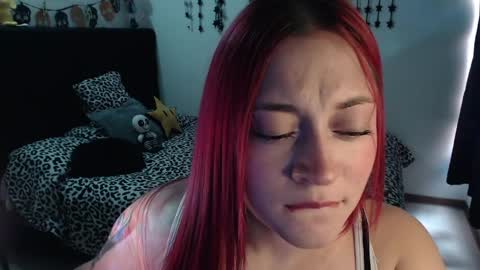 Snapshot of mia_adams_red chatting on 30, 5, 2026 mia online show from 30, 5, 2026
