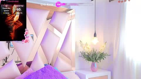 Snapshot of mia_ailyn chatting on 11, 10, 2025 Mia online show from 11, 10, 2025