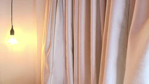 Snapshot of mia_ailyn chatting on 7, 11, 2025 Mia online show from 7, 11, 2025