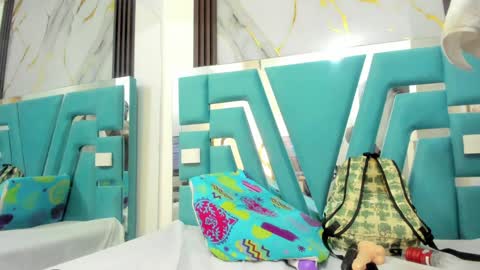 Mia online show from 7, 12, 2024