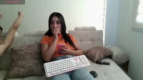 MIA AND EROS online show from 21, 7, 2026