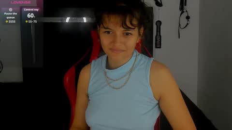 Mia and Kenai online show from 20, 12, 2025