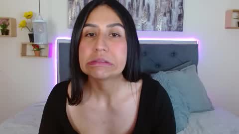 Snapshot of mia_ayra chatting on 27, 9, 2025 M I A A Y R A online show from 27, 9, 2025