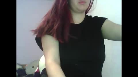 Snapshot of mia_berris chatting on 18, 5, 2026 mia_berris online show from 18, 5, 2026