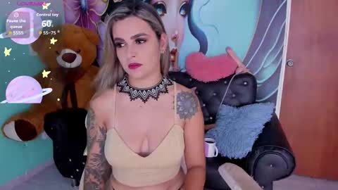 Snapshot of mia_bigtits_17 chatting on 22, 2, 2026 Mia online show from 22, 2, 2026