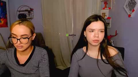 Mia online show from 22, 3, 2026