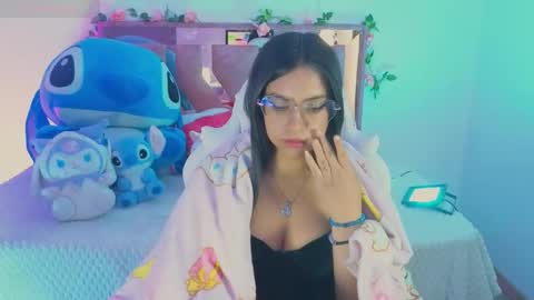 mia_bnnyy online show from 30, 9, 2025