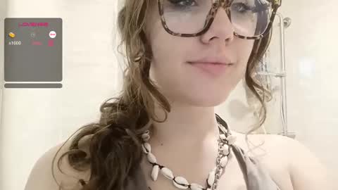 Snapshot of mia_boone chatting on 20, 1, 2025 mia_boone online show from 20, 1, 2025