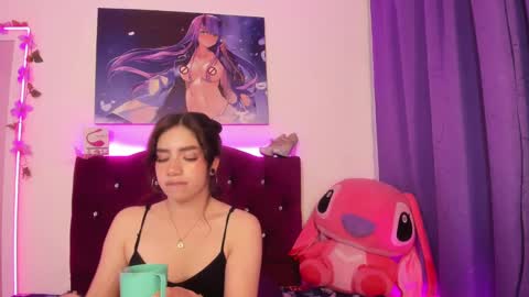 Snapshot of mia_cand chatting on 6, 1, 2025 Mia cand online show from 6, 1, 2025