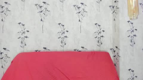 Mia  online show from 18, 1, 2025