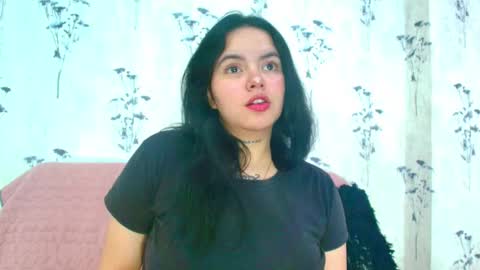 Mia  online show from 11, 3, 2025