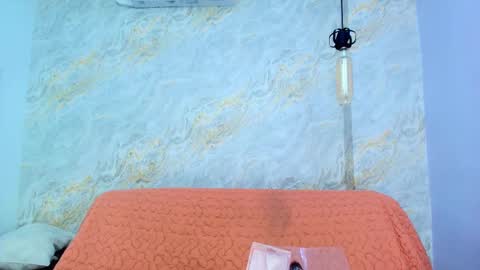 Mia  online show from 2, 10, 2025