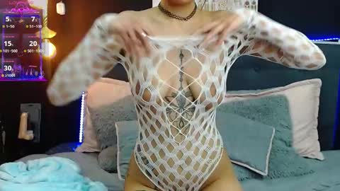Snapshot of mia_collens_ chatting on 27, 12, 2024 MIA online show from 27, 12, 2024