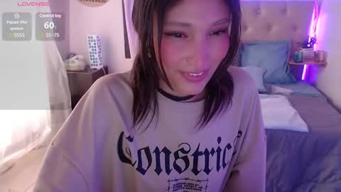 Snapshot of mia_collens_ chatting on 11, 1, 2025 MIA online show from 11, 1, 2025