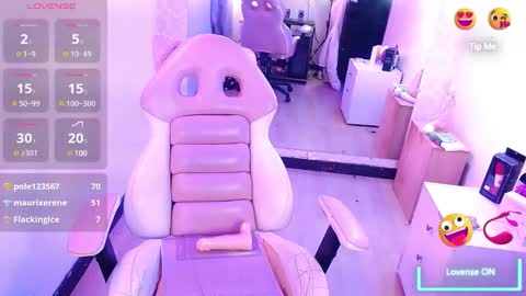 Snapshot of mia_collens_ chatting on 14, 2, 2025 MIA online show from 14, 2, 2025
