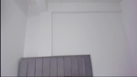 Snapshot of mia_cute25 chatting on 14, 1, 2026 online show from 14, 1, 2026