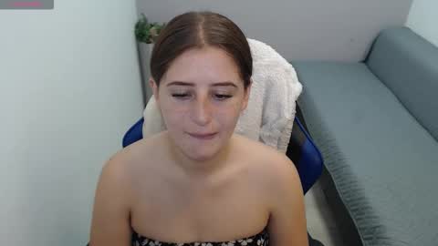 Mia online show from 25, 9, 2025