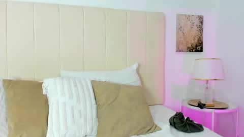 Mia online show from 14, 1, 2026