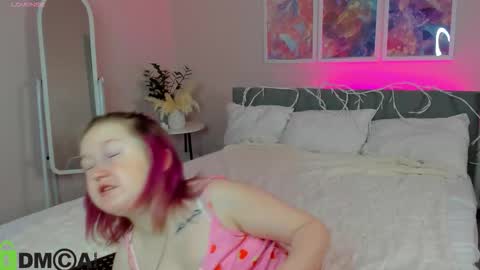 Mia online show from 24, 9, 2025