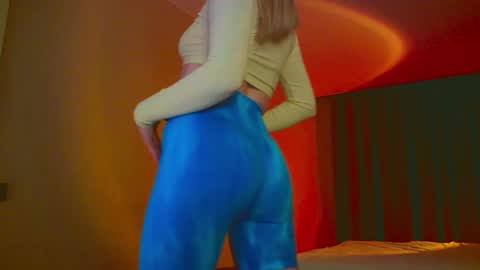 Mia online show from 31, 1, 2025