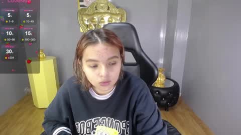 Snapshot of mia_foster_t chatting on 26, 10, 2025 Mia online show from 26, 10, 2025