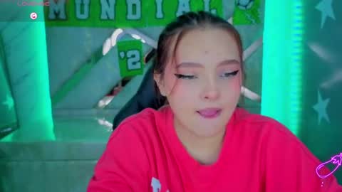 Snapshot of mia_foster_t chatting on 26, 6, 2026 Mia online show from 26, 6, 2026