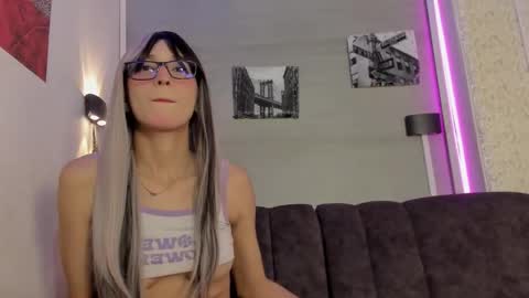 MIA online show from 28, 10, 2025