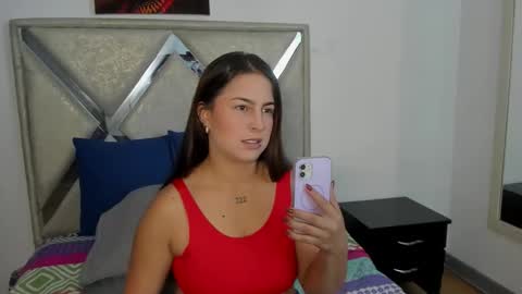 Snapshot of mia_fox3 chatting on 7, 10, 2025 mia fox online show from 7, 10, 2025
