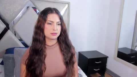 Snapshot of mia_fox3 chatting on 1, 11, 2025 mia fox online show from 1, 11, 2025