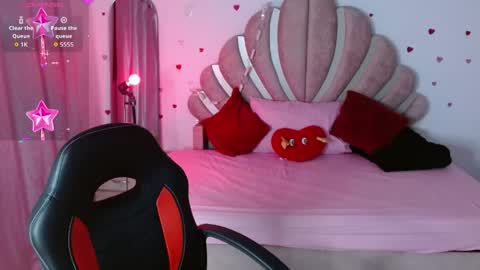 mia online show from 12, 5, 2026