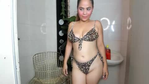 Mia online show from 10, 1, 2025