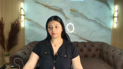 Mia online show from 28, 9, 2025