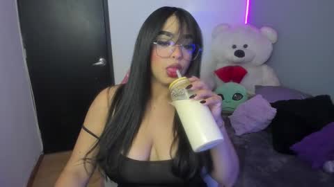 Snapshot of mia_j51 chatting on 8, 1, 2026 Mia J Abbey online show from 8, 1, 2026