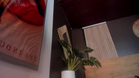 Val  online show from 26, 9, 2025