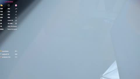 Snapshot of mia_jonnees chatting on 27, 12, 2024 online show from 27, 12, 2024