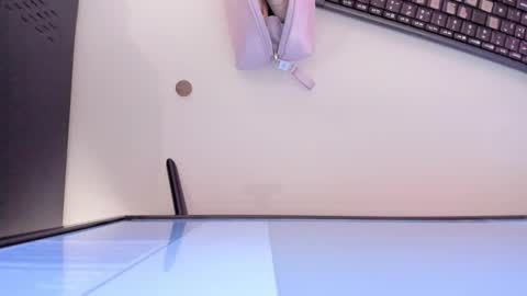 Snapshot of mia_jonnees chatting on 3, 11, 2025 online show from 3, 11, 2025