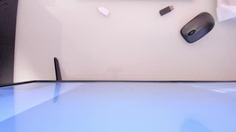 Snapshot of mia_jonnees chatting on 4, 11, 2025 online show from 4, 11, 2025