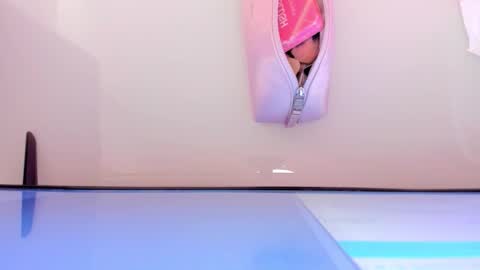 Snapshot of mia_jonnees chatting on 8, 11, 2025 online show from 8, 11, 2025