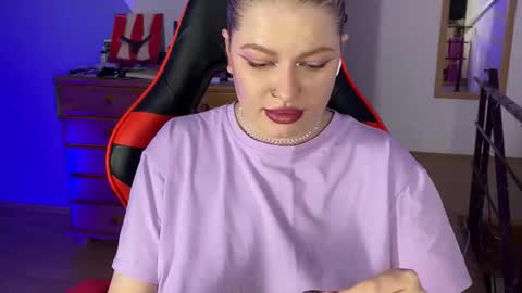 Mia online show from 13, 10, 2025