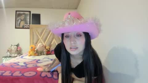 mia kaneee online show from 21, 10, 2025