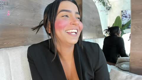 mia_lacy online show from 22, 12, 2024