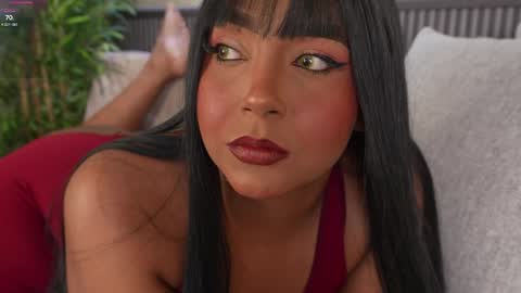 mia_lacy online show from 13, 5, 2026