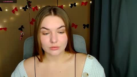 mia_lemm online show from 17, 12, 2025