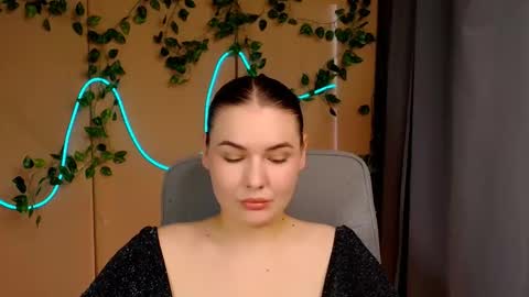 mia_lemm online show from 11, 5, 2026