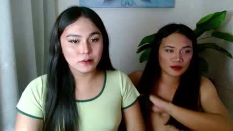 Mia online show from 10, 3, 2025