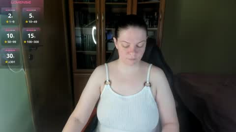 Snapshot of mia_lores chatting on 19, 4, 2026 mia_lores online show from 19, 4, 2026