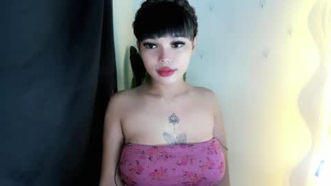 M I A online show from 22, 4, 2026