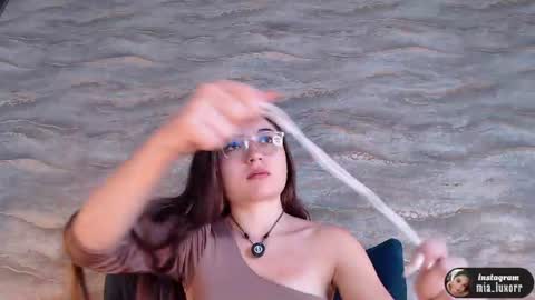 mia_luxor online show from 16, 6, 2026