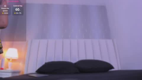 Snapshot of mia_medina chatting on 29, 4, 2026 online show from 29, 4, 2026