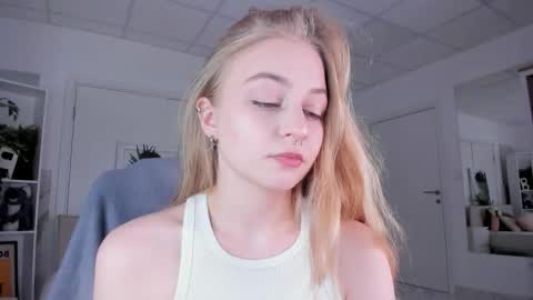 Mia here Appreciate your support online show from 6, 2, 2026